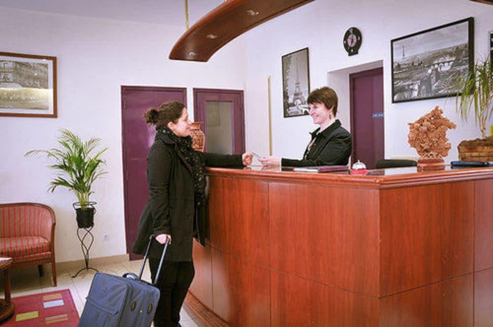 Hipotel Lilas Gambetta 3* París